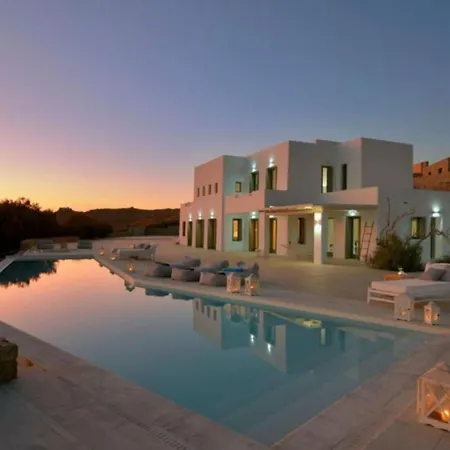 Extravagant Mykonos - 16 Bedrooms - Cronus - Stunning Sea Views - Great For Larger Groups - Kalo Livadi كالافاتيس