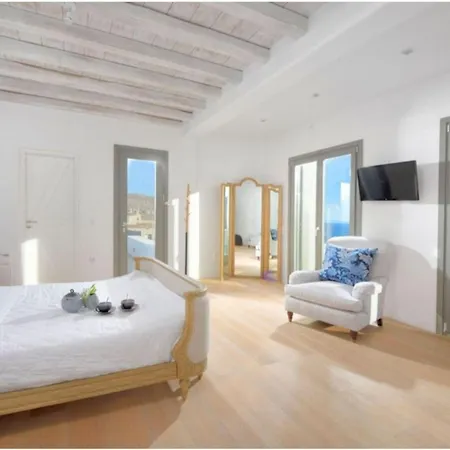 Extravagant Mykonos - 16 Bedrooms - Cronus - Stunning Sea Views - Great For Larger Groups - Kalo Livadi *